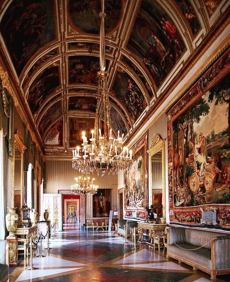 @av_interior_architect on Instagram: “Royal Palace of Naples, Italy. 17th Century. 🇮🇹 Architectural style: Italian Baroque, Neo-Classical Architects: Luigi Vanvitelli, Domenico…” Italian Baroque Architecture, Neo Classism, Appalachian Horror, Neo Classicism, Baroque Interior Design, Neo Classical Architecture, Baroque Interior, Italian Castle, Globe Theatre