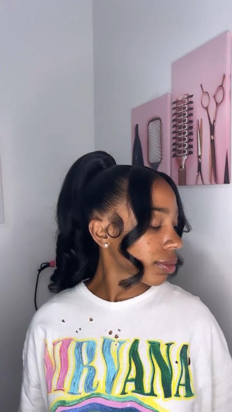 Curly Ponytail With Bangs, Curly Ponytail Weave, Ponytail With Bangs, Barbie Ponytail, Slick Ponytail, High Ponytail Hairstyles, Weave Ponytail Hairstyles, Sleek Ponytail Hairstyles, Weave Ponytail