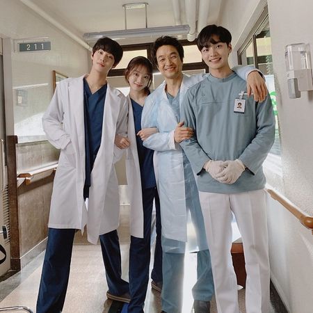 Dr Romantic Season 2, Lee Sung Kyung Doctors, Dr. Romantic 1, Doctor Romantic, Dr. Romantic 2, Ahn Hyoseop, Dr Romantic, Romantic Doctor Teacher Kim, Dr. Romantic