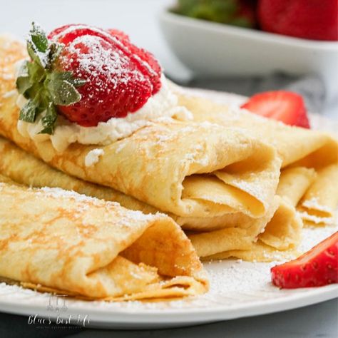 Almond Flour Crepes (Gluten-Free) - Blues Best Life Almond Flour Crepes, Gluten Free Crepes Recipe, Paleo Crepes, Low Carb Crepe, Healthy Crepes, Gluten Free Banana Cake, Gluten Free Crepes, Easy Crepe Recipe, Crepe Recipe