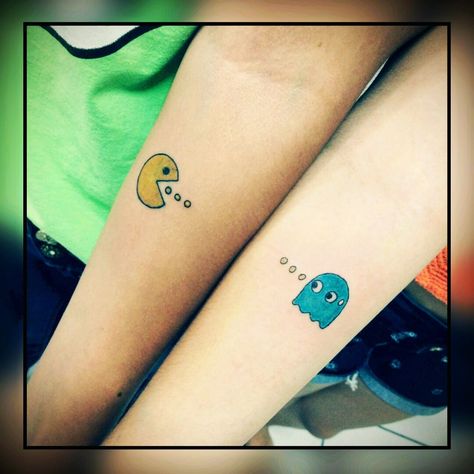 Pacman Ghost Tattoo, Pac Man Tattoo, 2 Pac Tattoo, Pacman Tattoo, Matching Tattoo Ideas, Liverpool Tattoo, Pacman Ghost, Los Angeles Tattoo, Miami Tattoo