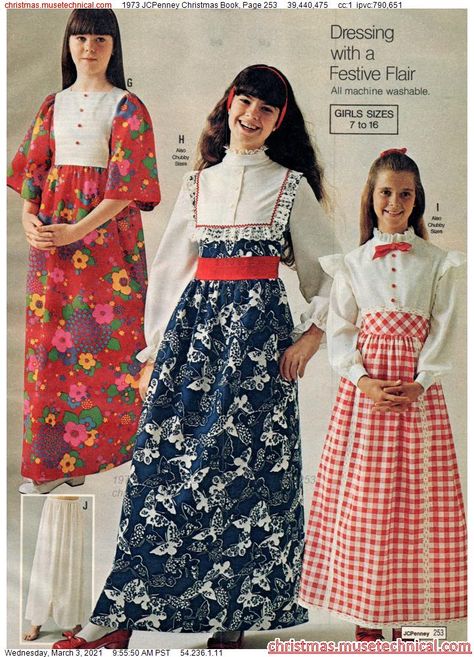 1970s Catalog, 1970s School, School Theater, Vintage Clothes Patterns, Fnaf Au, Kid Outfit, 70s Girl, Fashion 1970s, 60s And 70s Fashion