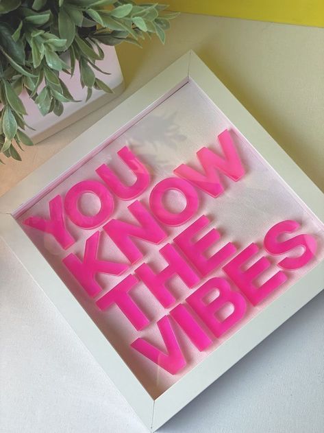 Colorful Eclectic Decor, Vibes Funny, Cuadros Diy, Wall Art 3d, Salon Suites, Shadow Box Art, Funny Wall Art, Preppy Room, Apartment Decor Inspiration