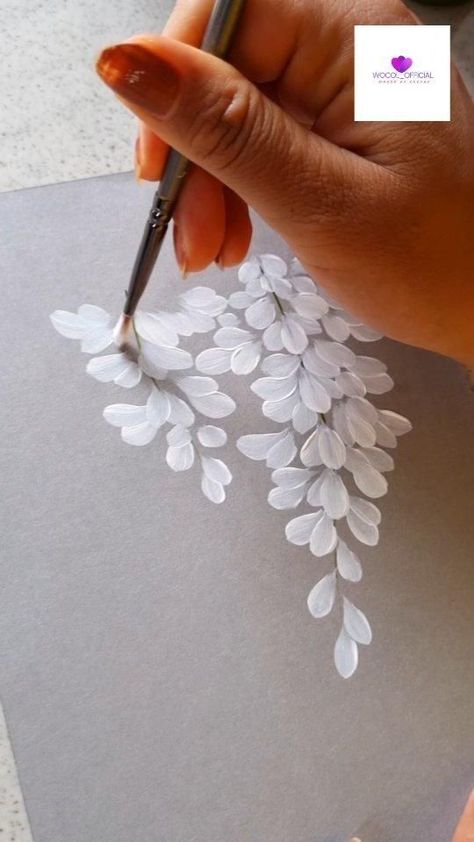 Easy White hanging flowers Painting 🌸🌼 . . @wocol_official . . #artvideo #onestroke #flowerpainting #artwork #art #wocol_official #aesthetic #ａｅｓｔｈｅｔｉｃ #trendingreels #acrylicpainting #wocol_official White Hanging Flowers, Canvas Art Painting Abstract, Painting Flowers Tutorial, Easy Flower Painting, Art Painting Tools, Acrylic Painting Flowers, Flower Art Drawing, Painting Art Lesson, 수채화 그림