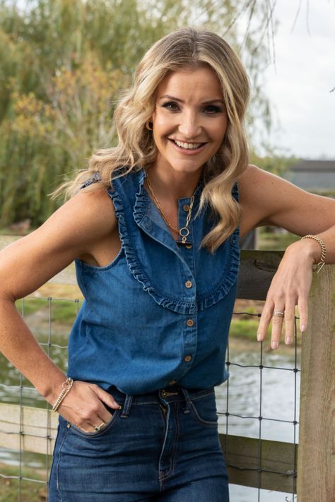 Former BBC Strictly Come Dancing star Helen Skelton has shared her joy after landing a huge new TV role which comes as a drastic change from her Countryfile days Helen Skelton Dresses, Didion Quotes, Joan Didion Quotes, Helen Skelton, Deanna Troi, Joan Didion, Cheryl Cole, New Tv, Strictly Come Dancing