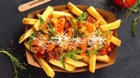 Dirty Fries, Food Europe, Street Food Business, Chili Dip, American Fast Food, Food Vocabulary, Loaded Fries, Food Pic, Fries Recipe