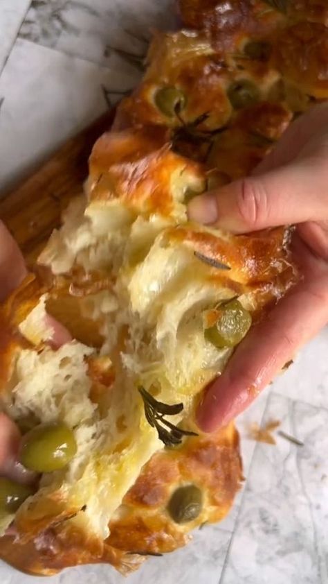 Bake Cook Repeat Focaccia, Lace Bakes Overnight Focaccia, Lace Bakes Focaccia, Focaccia Bread, Cake Lace, Recipe From Scratch, Italian Women, Facebook Reels, 1k Views