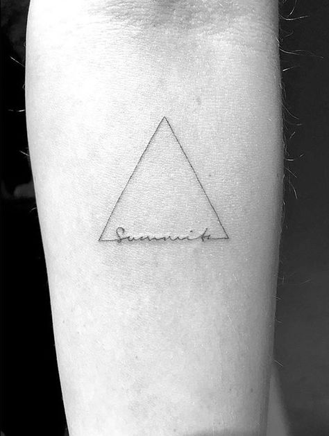 Summit Tattoo, Shoulder Sleeve Tattoos, Sibling Tattoos, Tattoo Fails, Hair Clothes, Piercing Tattoo, Potpourri, Tattoos And Piercings, Sleeve Tattoos