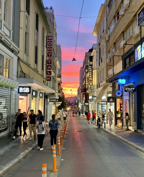 The sunset in Athens (Monastiraki) looks fake... but it's not. #nofilter #sunset #greece #monastiraki Monastiraki Athens, European Summer, The Sunset, Athens, Greece, Street View, Quick Saves, Instagram