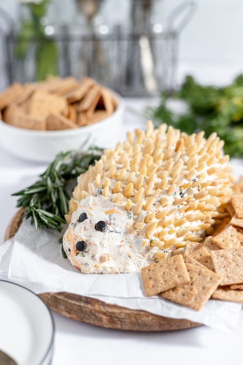 Hedgehog Recipe, Hedgehog Cheeseball, Thanksgiving Appetizers Finger Foods, West Coast Kitchen, Blue Cheese Dip Recipe, Make Ahead Christmas Appetizers, Coast Kitchen, Appetizer Buffet, Thanksgiving Appetizers Easy