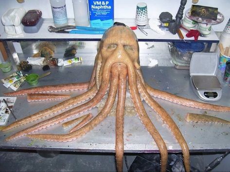 Davy Jones Costume, Davy Jones Pirates, Homemade Pirate Costumes, Davey Jones, Pirate Costumes, The Carribean, Pirate Crafts, Prosthetic Makeup, Mascaras Halloween