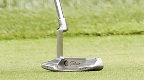 Why Tiger Woods' trusty Scotty Cameron putter had a new look in Japan Scotty Cameron Putter, Golf Quotes, Golf Putters, Scotty Cameron, Paint Remover, Golf Humor, European Football, Tiger Woods, Golf Sport