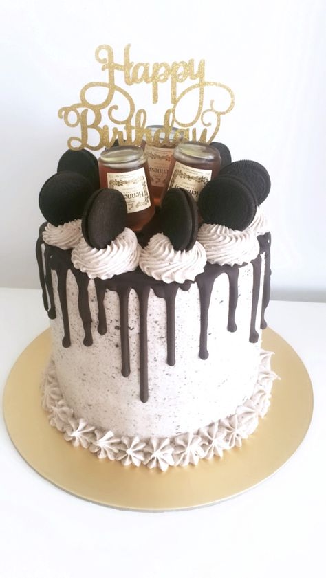 27th Birthday Cake, Cream Birthday Cake, Oreo Cookie Cake, Oreo Birthday Cake, Happy 27th Birthday, Cookies And Cream Cake, Chocolate Drip Cake, 27th Birthday, Kids Cakes