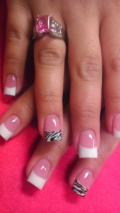 NailART Nailart Pink, Zebra Print Nails, Zebra Nails, French Acrylic Nails, White Nail Designs, White Nail, Bling Acrylic Nails, Fancy Nails, Short Acrylic Nails