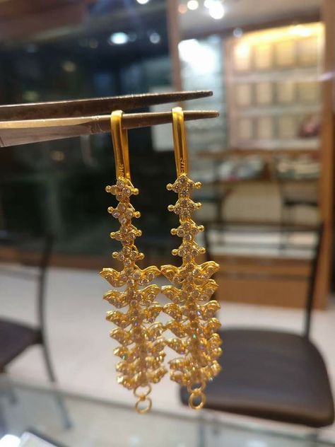 Gold Matilu Designs Latest, Gold Matilu Designs, Matilu Designs Gold, Matilu Designs, Gold Matilu, Gold Buttalu, Temple Jewellery Jhumkas, Coral Jewelry Vintage, Maggam Blouses