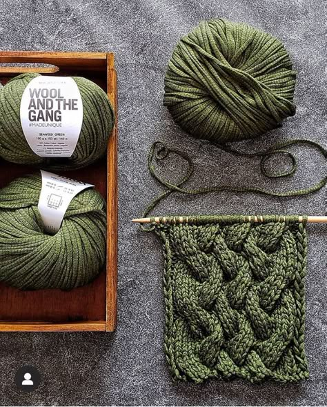 Yarn Flatlay, Knitting Photography Ideas, Knitting Aesthetic Photography, Knitting Flatlay, Flatlay Photography Ideas, Yarn Photography, Yarn Aesthetic, Different Types Of Yarn, Wool And The Gang