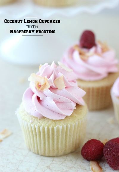 Coconut Lemon Cupcakes with Raspberry Frosting - such a fresh and light summer treat! Moscato Cupcakes, Cupcakes Coconut, Infused Cupcakes, Frosting Cupcakes, Lemon Cupcake, Boozy Cupcakes, Raspberry Frosting, Fun Cupcake Recipes, Boozy Desserts