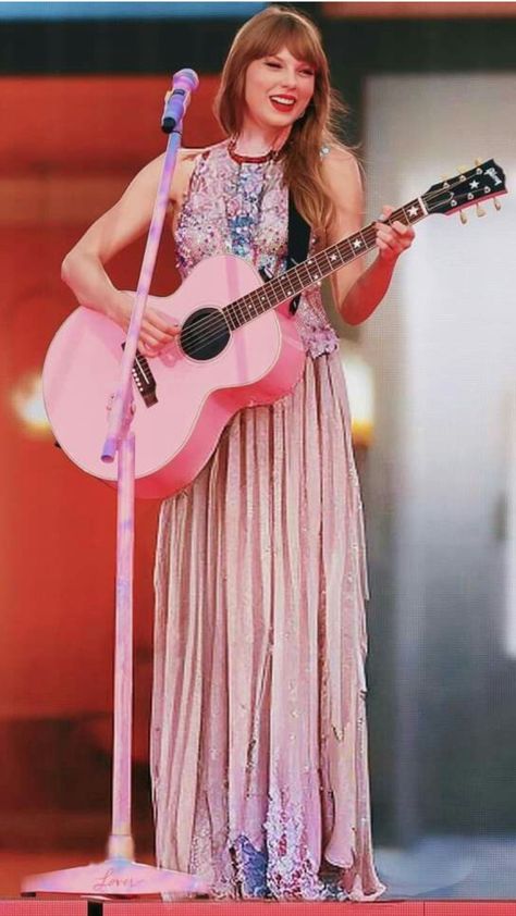 Lover Eras Tour, Taylor Swift Costume, Taylor Swift Birthday, Taylor Swift Fan Club, Cruel Summer, Estilo Taylor Swift, Taylor Swift Cute, Swift Photo, Taylor Swift Outfits