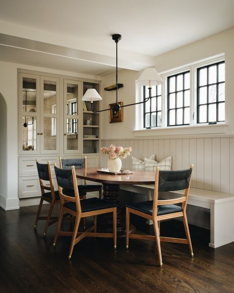 Inbox • Direct Breakfast Area Ideas, Americana Interior Design, Breakfast Banquette, Dining Nooks, Jean Stoffer Design, Ham House, Loft Playroom, Stoffer Home, Jean Stoffer