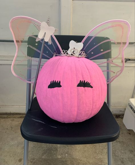 Tooth Fairy Pumpkin Decorating, Fairy Pumpkin Decorating, Tooth Fairy Pumpkin, Fairy Pumpkin, Disney Pumpkin Painting, Halloween Pumpkin Crafts, Rainbow Halloween, Pumpkin Decorating Ideas, Creative Pumpkin Decorating