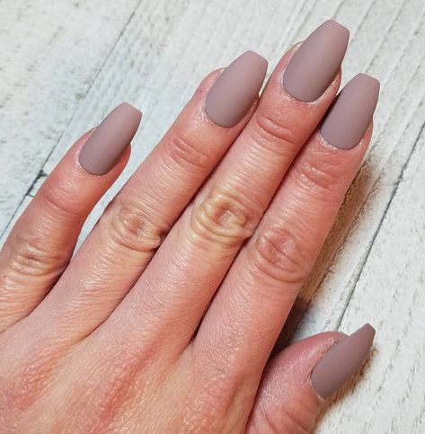 Taupe Nails, Faux Nails, Dusty Lilac, Lilac Nails, Matte Nail, Bridal Nails, Nail Sizes, Nail Shapes, Matte Nails