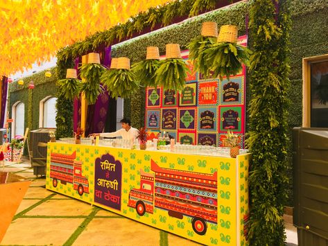 Wedding Buffet Decoration, Wedding Food Buffet, Ramadan Tent, Sankranthi Festival, Backyard Wedding Food, Food Stand Design, Stall Decorations, Mocktail Bar, Asian Wedding Decor