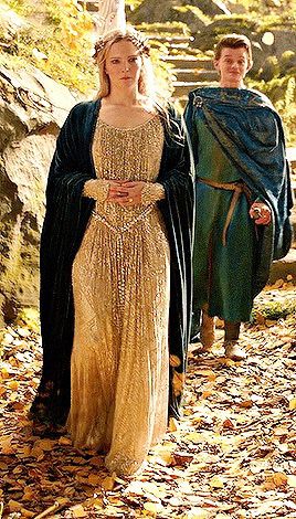 Galadriel Costume Rings Of Power, Galadriel Rings Of Power Dress, Galadriel Rings Of Power Costume, Rings Of Power Costumes, Galadriel Aesthetic, Morfydd Clark Galadriel, Galadriel Rings Of Power, Galadriel Costume, Galadriel Dress