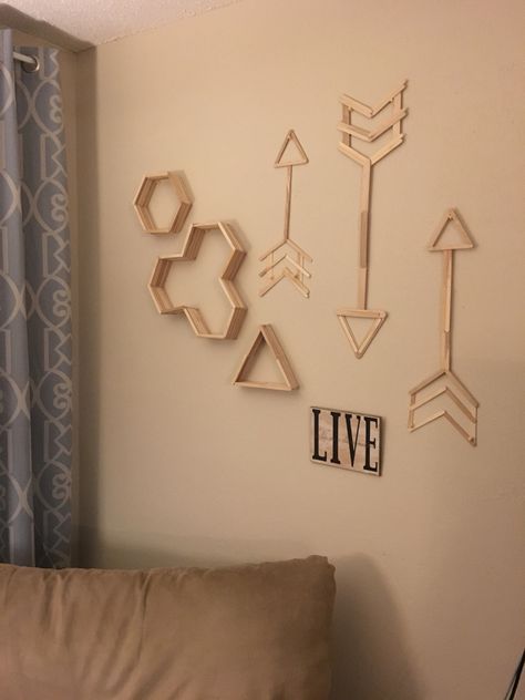 Popsicles Stick Art, Art Projects With Popsicle Sticks, Popsicle Stick Art Wall, Pop Sickle Stick Crafts Diy, Art And Craft With Ice Cream Sticks, Popsicle Stick Crafts For Adults Diy Ideas, Ice Cream Sticks Craft Ideas Art, Icecreamsticks Crafts Wall Decor, Diy Popsicle Stick Crafts Wall Art