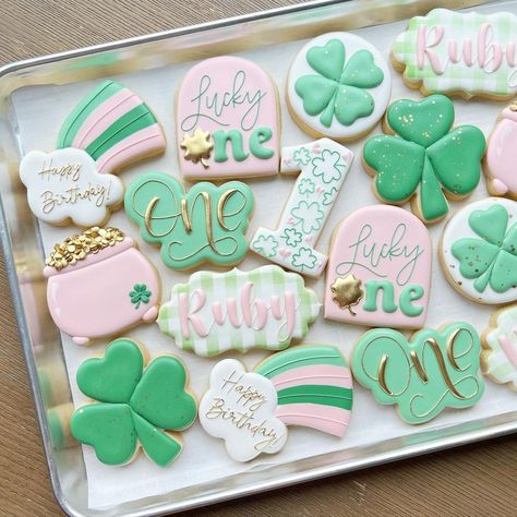 Lucky ONE 🍀💖✨ cute girly st Paddys cookies for this sweet girls first birthday! . . . 1 design by @sugarsbyshell #cookies #royalicing… | Instagram Lucky Charms First Birthday, St Pattys 1st Birthday Party, Lucky Number One Birthday, Lucky One Birthday Cookies, Lucky One Cookies, One Lucky Charm Birthday, Lucky 7 Birthday Theme, Lucky One Birthday Party Girl, The Lucky One Birthday Party