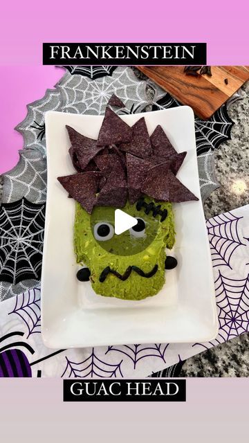 Ryan Armendariz on Instagram: "FRANKENSTEIN GUACAMOLE HEAD! 🖤💚 this was so easy and so fun to serve at your Halloween party! #halloweensnacks" Frankenstein Guacamole, October Daily, Halloween Camping, The Munsters, Treat Ideas, Fall Food, Halloween Snacks, Halloween Food For Party, Halloween Food