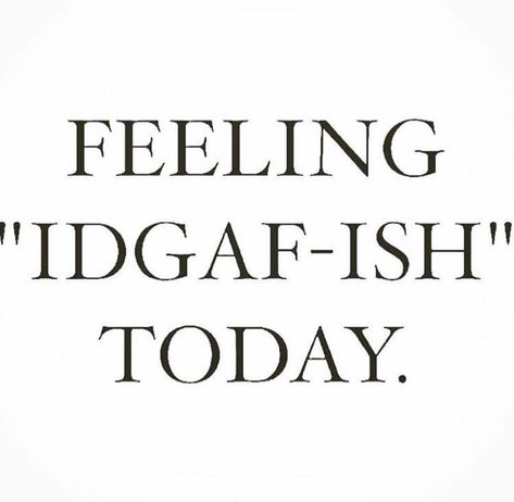 M A N D Y || D O R S E Y on Instagram: “. . #tgif ✌🏻🤷‍♀️😂 . . #fridayfeels #idgaf #morningvibes #weekendmood #frfr #weekendloading #friYAY #heygirl #hey #facts #inreallife #smile…” Idgaf Quotes, Tread Lightly, Inspirerende Ord, Savage Quotes, Life Quotes Love, Badass Quotes, E Card, Sarcastic Quotes, Words Quotes