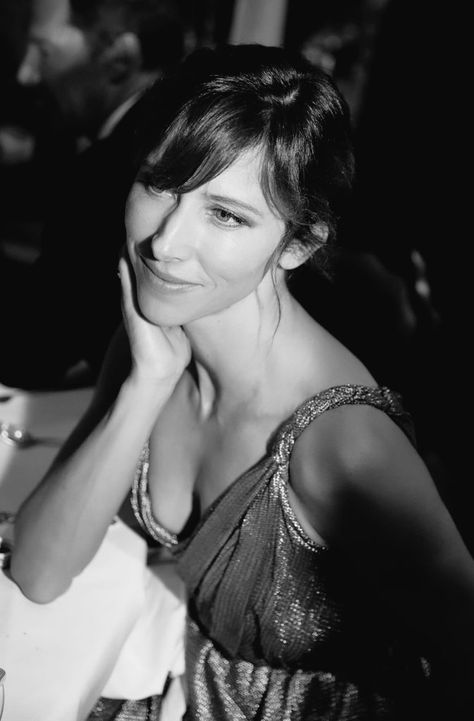 Sophie Hunter, Benedict Cumberbatch, My Parents, Photo Photography, Beautiful Photo, A Woman, It Cast, Twitter, Hair