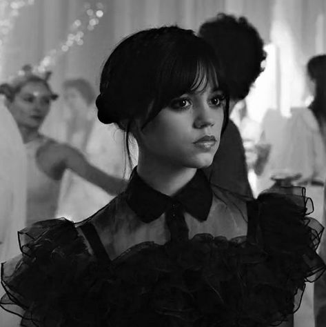 wednesday addams, netflix, screenshot, black and white, wednesday, jenna ortega, goth, black dress Wednesday 2022, Charles Addams, Percy Hynes White, American Comedy, Barbie Model, Christina Ricci, Addams Family, Wednesday Addams, Fashion Portrait