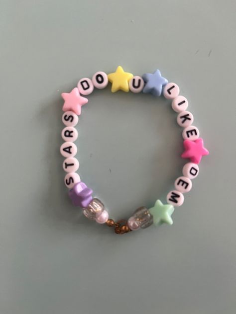 Stars Do U Like Dem, Taylor Swift Stars Do You Like Dem, Frendship Bracelets, Eras Bracelets, Swift Bracelets, Cute Friendship Bracelets, Bracelet Inspo, Friendship Bracelets With Beads, Friendship Bracelets Designs