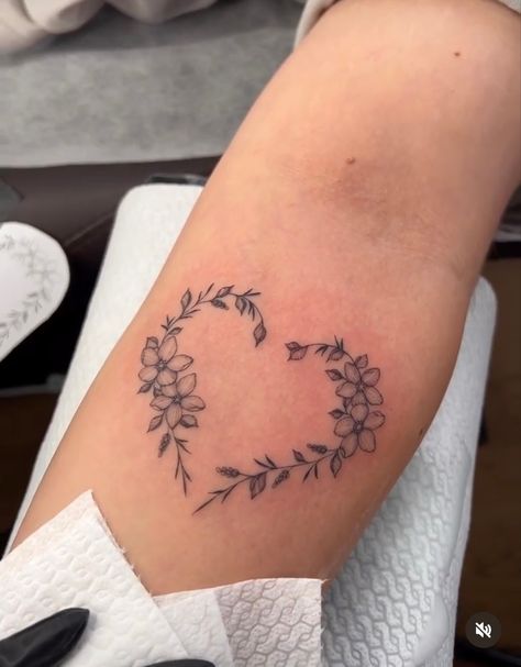 Line Tattoo Inspiration, Floral Heart Tattoo, Vine With Flowers, Elbow Tattoos, Fine Line Tattoo, Line Tattoo, Knee Tattoo, Leg Sleeves, Floral Heart