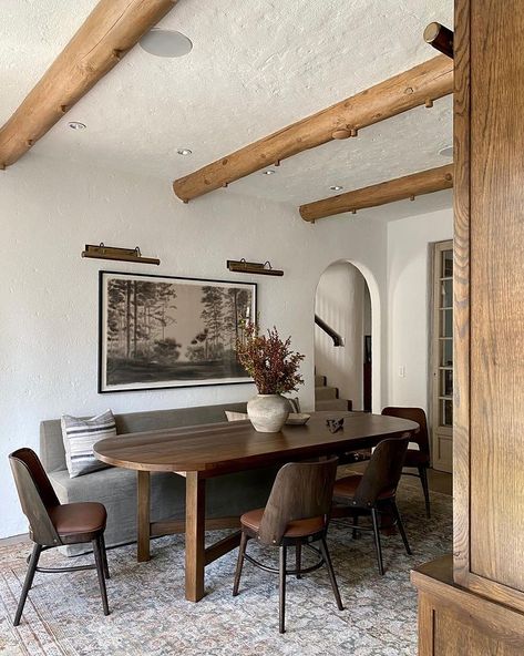 Shoppe Amber Interiors on Instagram: “Our #madebyshoppe X Base Dining Table sitting pretty in @amberinteriors recent Houston project! From gatherings big and small to casual…” Earth Tone Dining Room, Shoppe Amber Interiors, Amber Interiors, Sitting Pretty, Dining Room Inspiration, April 29, Dining Table Decor, Dining Room Design, Room Table