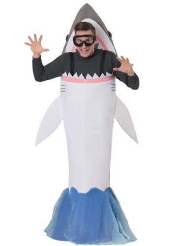 Sea Creature Costume, Birthday Fancy, Funny Adult Costumes, Shark Attacks, Shark Costume, Ocean Swimming, Costume College, Shark Hat, Man Eating