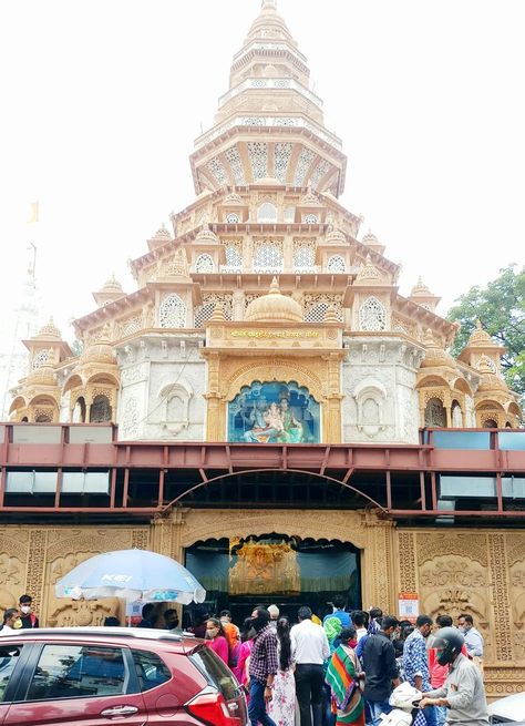 The Dagadusheth Halwai Ganapati temple in Pune is dedicated to the Hindu god Ganesh. The temple is visited by over hundred thousand pilgrims every year. The temple is a beautiful construction and boasts a rich history of over 100 years. The construction is so simple that all the proceedings in the temple along with the beautiful Ganesh idol can be seen even from outside. Dagdusheth Ganpati Temple, Dagadusheth Halwai Ganpati, Dagdusheth Ganpati, गणपती बाप्पा, Ganesh Temple, Mumbai Travel, God Ganesh, Actors Illustration, Ganesh Idol