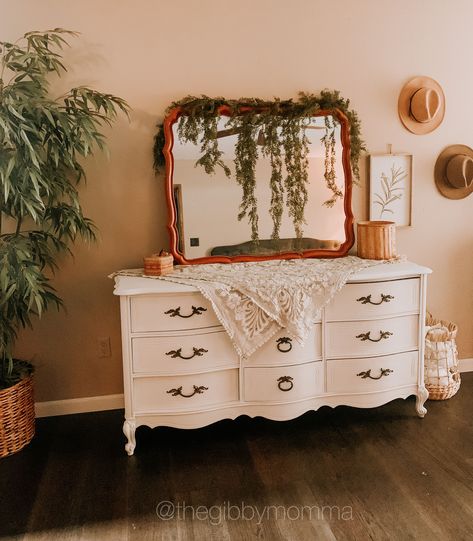 Instagram.com/thegibbymomma   #boho #bohobedroom #bohodresser #bohodiy #vintageboho #diy #refurbishedfurniture #chalkpaint Boho Vintage Dresser, Glam Dresser Decor, Room Dresser Decor Ideas, Farmhouse Bedroom Dresser Decor, Boho Bedroom Dresser, Boho Dresser Decor, Small Dresser Decor, Dresser Decor Boho, Decor Under Tv