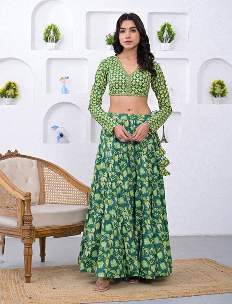 Printed Lehenga, India Fashion, Girls Birthday, Birthday Gifts For Girls, Kolkata, Indian Bride, Indian Wear, Chennai, Hyderabad