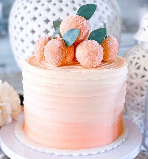 Peach Party Decorations, Fondant Art, Peach Baby Shower, 13 Birthday Cake, Peach Party, Buttercream Cake Decorating, Peach Cake, Ombre Cake, Themed Birthday Cakes