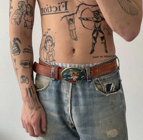 Stomach Tattoos Men, Patchwork Sleeve Tattoo, Torso Tattoos, Clever Tattoos, Handpoke Tattoo, Tattoo People, Inspiration Tattoos, Tattoo Style Drawings, Small Tattoo Designs