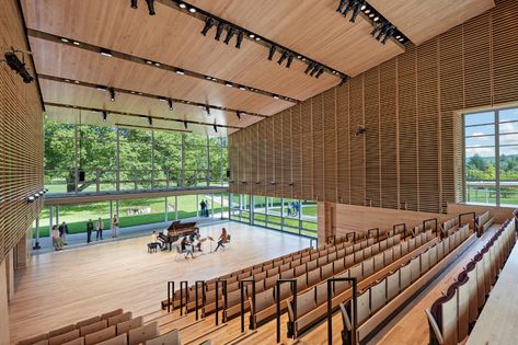 Auditorium Architecture, Red Oak Tree, Music Learning, Wooden Barn, Music School, Natural Ventilation, Salou, Music Hall, Symphony Orchestra