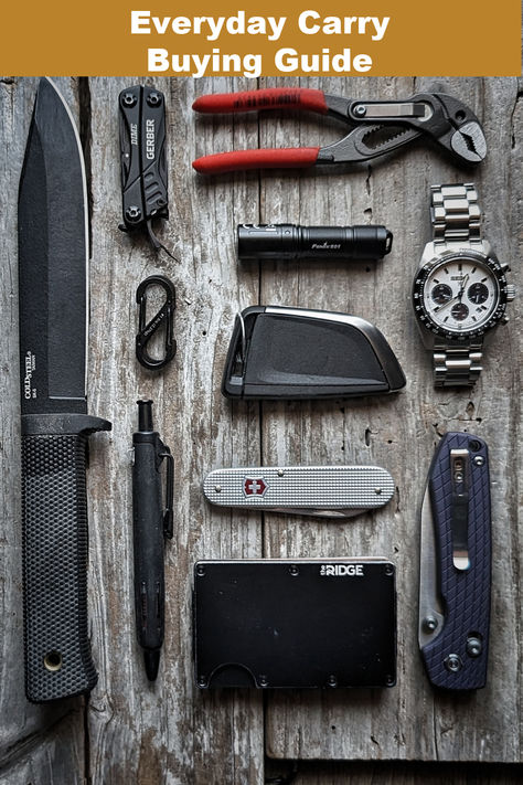 Discover the best everyday carry (EDC) gear with our comprehensive buying guide! Whether you're a seasoned EDC enthusiast or just starting out, this guide covers everything you need to know to build the perfect kit. From knives and multitools to flashlights and wallets, find top recommendations and expert tips to enhance your daily preparedness. Read more on TechWriterEDC.com! #EDCGear #EverydayCarry #GearGuide #EDCEnthusiast Cool Tactical Gear, Everyday Carry Essentials, Urban Edc, Everyday Carry Edc, Edc Bag, Edc Tactical, Minimalist Men, Tactical Pen, Urban Survival