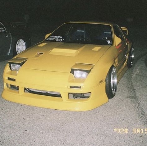 Y2k Yellow Aesthetic, Yellow Y2k Wallpaper, Yellow Cars Aesthetic, Yellow Y2k, Car Vibes, Car Life, R35 Gtr, Stance Cars, Japan Street