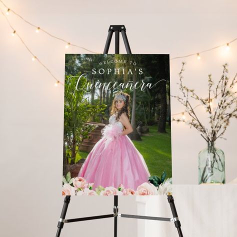 Quinceanera Elegant Floral Welcome Sign with Photo - Birthday Decoration Welcome Sign Quinceanera, Quinceanera Entrance, Foam Board Welcome Sign, Board Welcome Sign, Quinceañera Photoshoot Ideas, 15th Birthday Party Ideas, Floral Welcome Sign, Quinceanera Photoshoot, 1st Birthday Girl Decorations