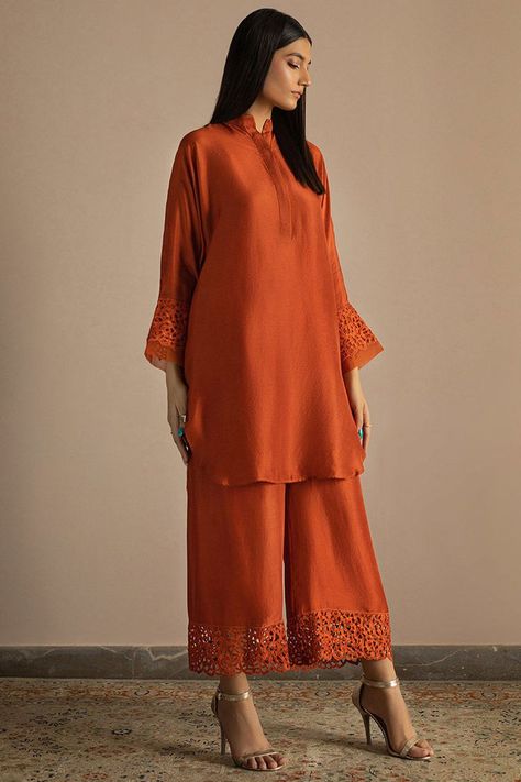 Dresses Indian Designer, Co Ords Outfits Indian, Party Wear Dresses Indian, Deepak Perwani, Cutwork Lace, Co Ords Outfits, Color Combinations For Clothes, Long Kurti Designs, Cotton Kurti Designs