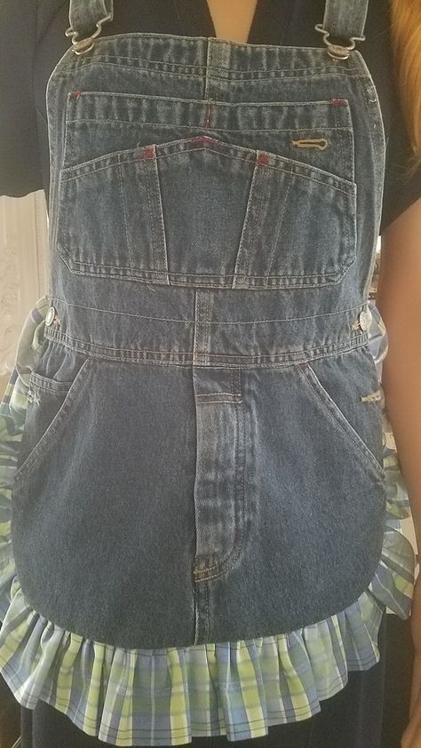 Denim overall upcycled apron Repurposed Overalls, Apron Made From Bib Overalls, Denim Apron Diy Recycle Jeans, Denim Egg Apron, Vintage Cotton Overalls, Upcycled, Fashion Apron, Apron Tutorial, Denim Apron, Bib Overalls