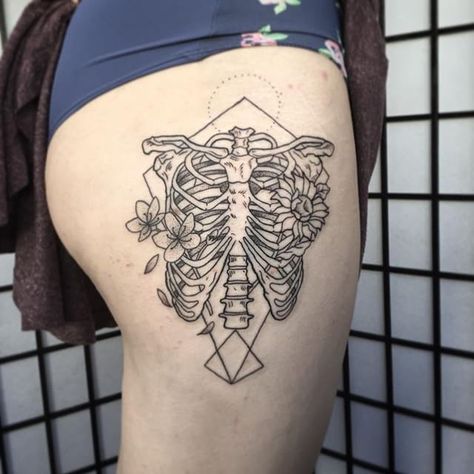 Skeleton Geometric Tattoo, Rib Cage Skeleton Tattoos, Tattoo Of A Ribcage, Anatomical Ribcage Tattoo, Medical Sleeve Tattoo, Skeleton Torso Tattoo, Skeleton Plant Tattoo, Tattoo Of Ribcage, Floral Skeleton Tattoo