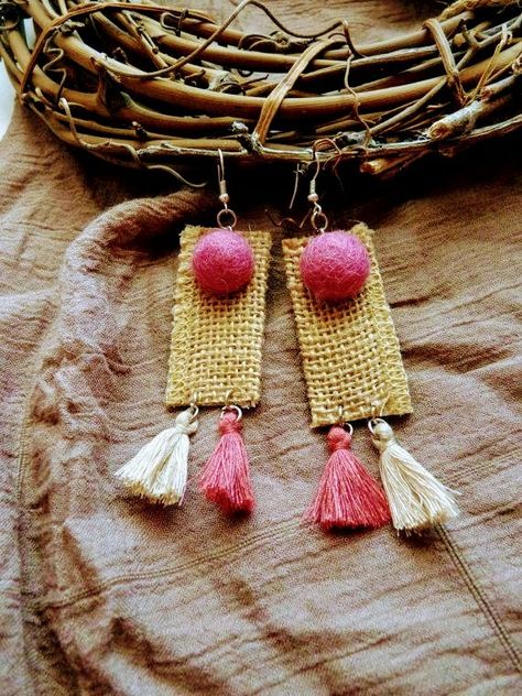 Jute Jewellery, Felted Earrings, Diy Earrings Easy, Denim Earrings, Diy Fabric Jewellery, Crochet Earrings Pattern, Fabric Jewellery, Fabric Earrings, Fiber Jewelry